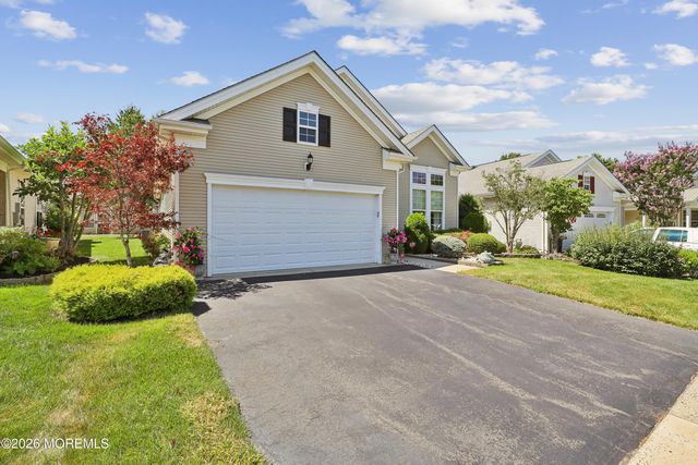 487 Huntington Drive, Jackson, NJ 08527