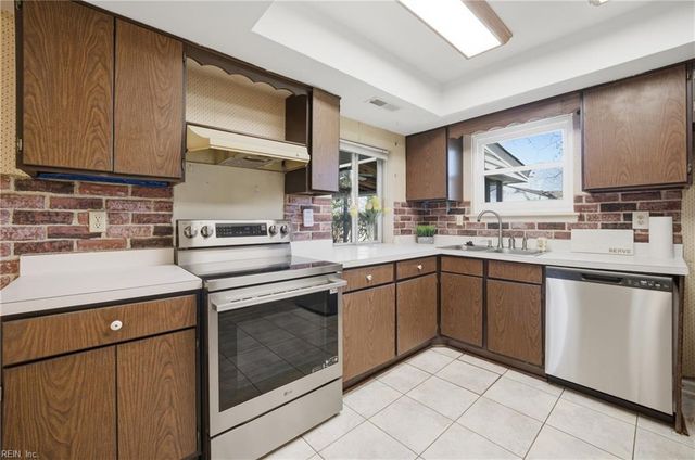 6356 Colby WAY, Virginia Beach, VA 23464