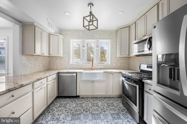 4500 EASTWAY, Baltimore, MD 21212