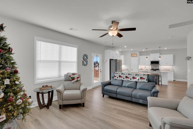 140 Savannah Wood Road, Hopkins, SC 29061