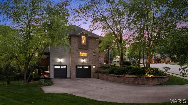 1321 Bossler Lane, O'fallon, IL 62269