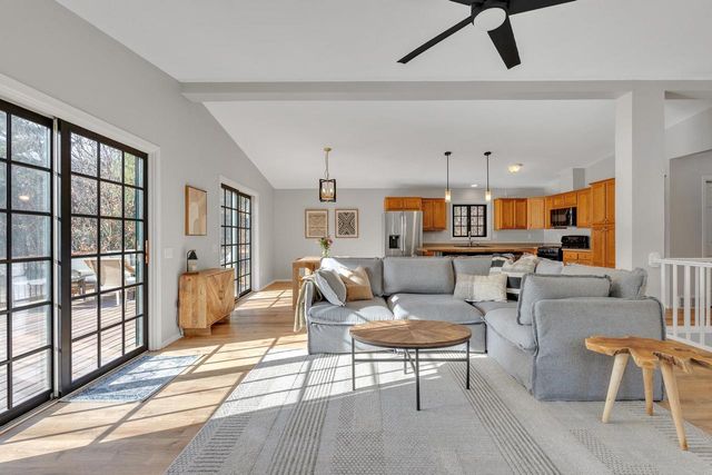 3219 County Road B, Grand Marsh, WI 53936