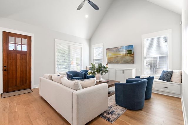 2022 N 5th Street, Waco, TX 76708