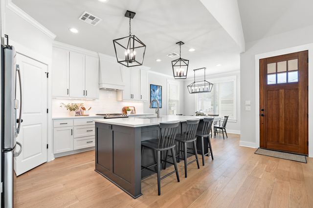 2022 N 5th Street, Waco, TX 76708