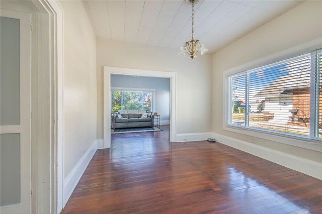 107 S 1ST STREET, Haines City, FL 33844