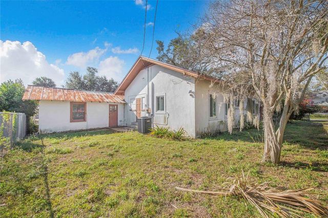 107 S 1ST STREET, Haines City, FL 33844