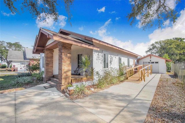 107 S 1ST STREET, Haines City, FL 33844