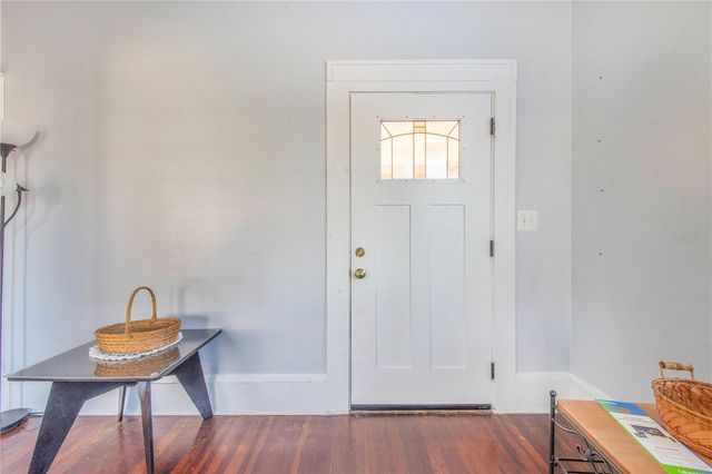 107 S 1ST STREET, Haines City, FL 33844