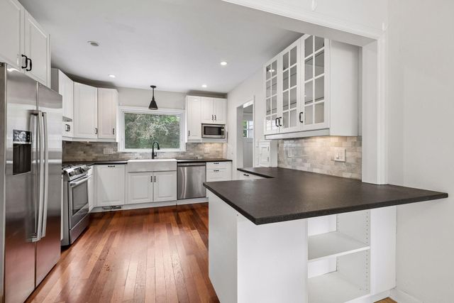 4235 Alden Drive, Edina, MN 55416
