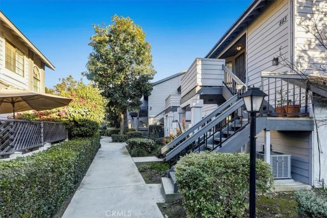 883 W 34th N, Long Beach, CA 90806