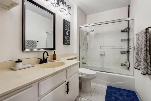 883 W 34th N, Long Beach, CA 90806