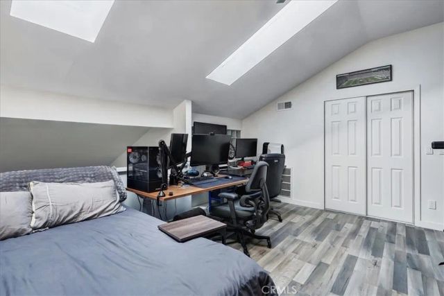 883 W 34th N, Long Beach, CA 90806