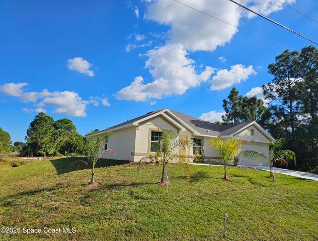 3317 Fitzpatrick Avenue SW, Palm Bay, FL 32908