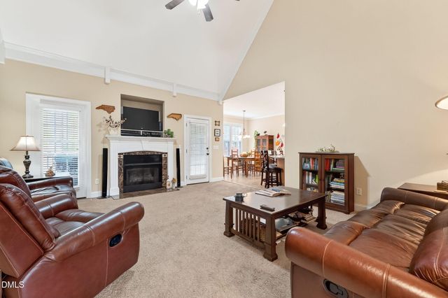 223 Landover Lane, Four Oaks, NC 27524