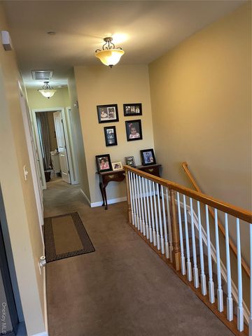 23 Nicole, Copiague, NY 11726