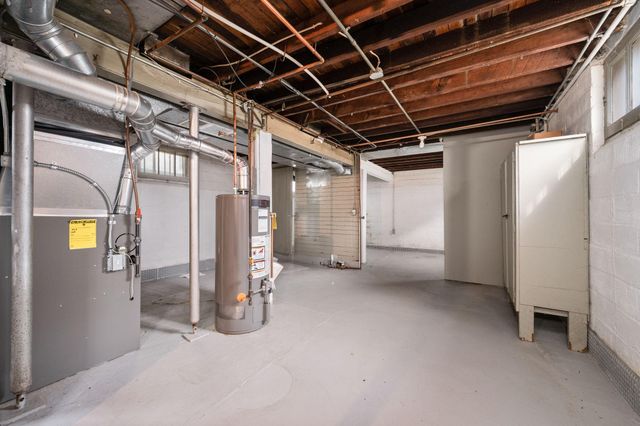 1244 Hartford Avenue, Saint Paul, MN 55116