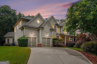 1762 Country Wood Drive, Hoschton, GA 30548