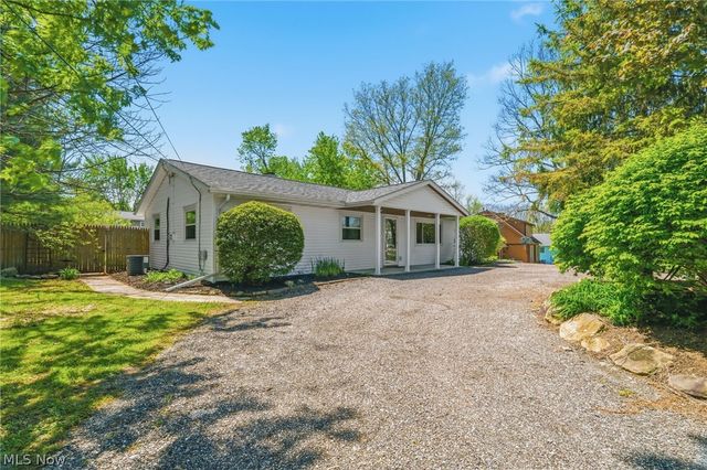 9883 Meldon Drive, Streetsboro, OH 44241