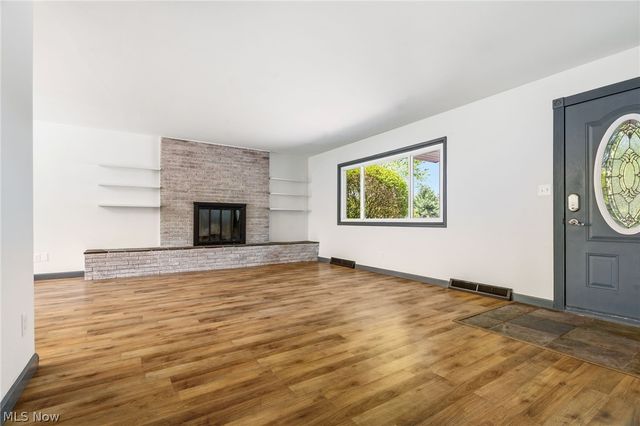 9883 Meldon Drive, Streetsboro, OH 44241