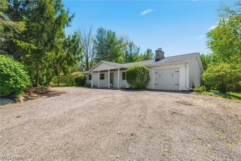 9883 Meldon Drive, Streetsboro, OH 44241