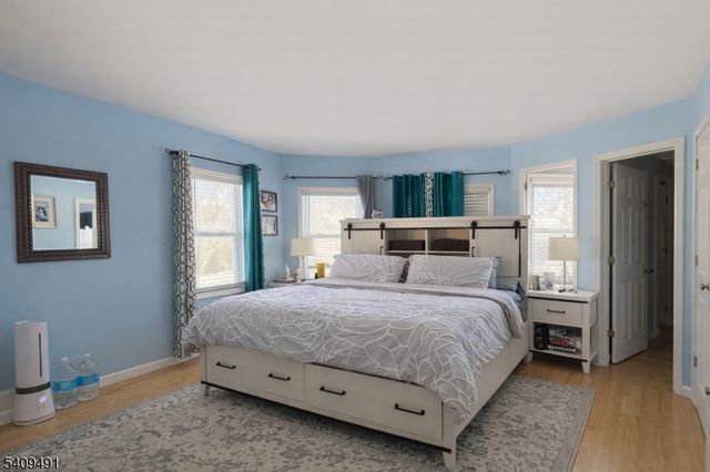 98 Weequahic Ave, Newark City, NJ 07112