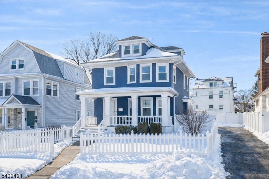 98 Weequahic Ave, Newark City, NJ 07112