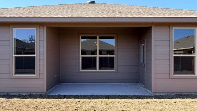 909 BOLL WEEVIL Drive, Cleburne, TX 76031