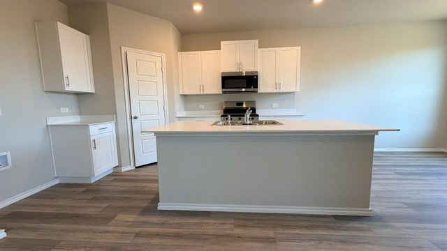 909 BOLL WEEVIL Drive, Cleburne, TX 76031