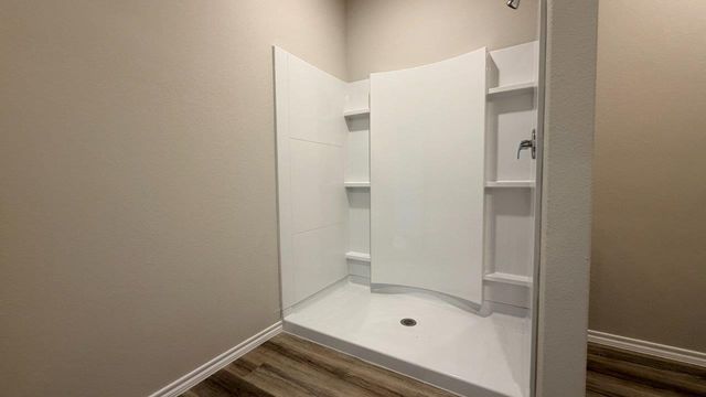 909 BOLL WEEVIL Drive, Cleburne, TX 76031