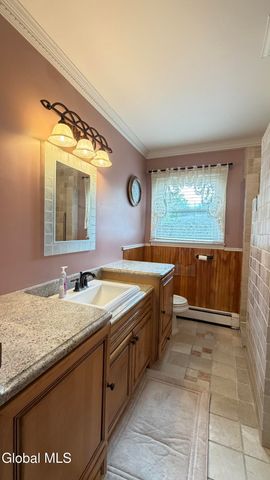 31 Sterup Drive, Pittstown, NY 12180
