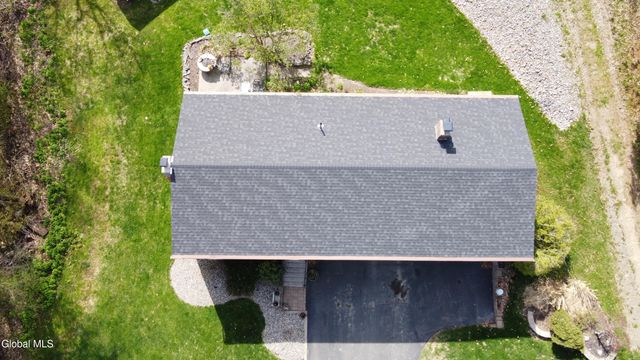 31 Sterup Drive, Pittstown, NY 12180