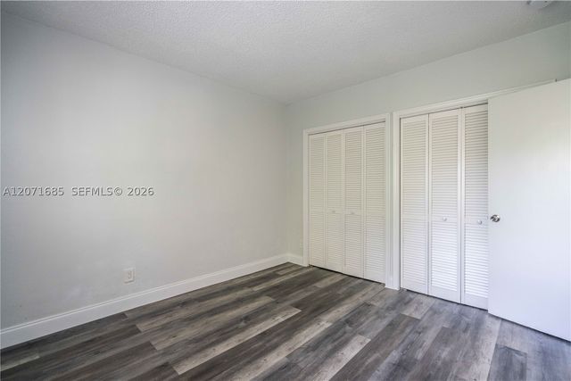 6650 Miller Dr 19, South Miami, FL 33155