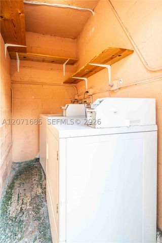 6650 Miller Dr 19, South Miami, FL 33155