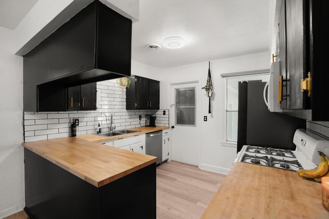 920 Taber Ave, Yuba City, CA 95991