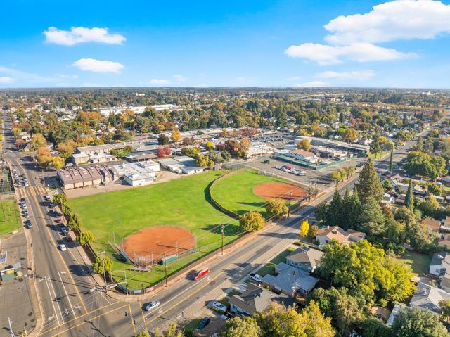 920 Taber Ave, Yuba City, CA 95991