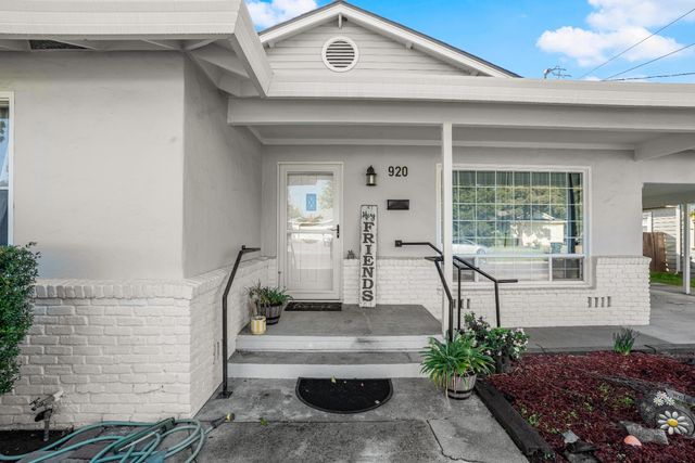 920 Taber Ave, Yuba City, CA 95991