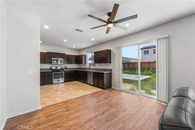 2517 San Madrid Way, Rosamond, CA 93560