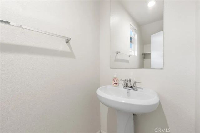 2517 San Madrid Way, Rosamond, CA 93560