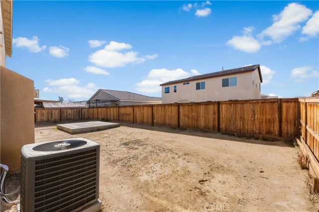 2517 San Madrid Way, Rosamond, CA 93560