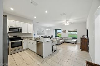 1533 NW 24th PL, Cape Coral, FL 33993