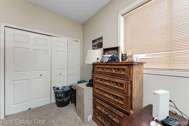 27811 Gilbert Drive, Warren, MI 48093