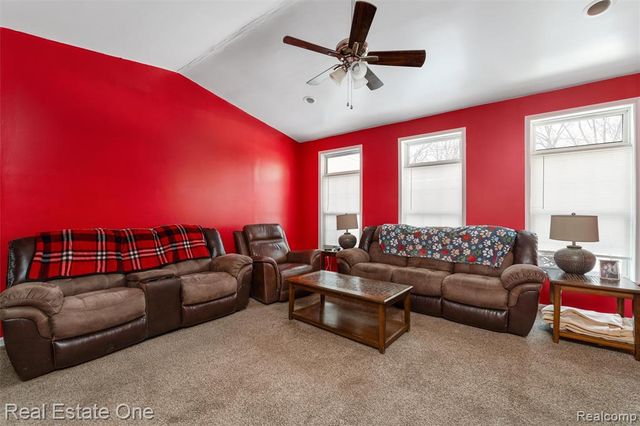 27811 Gilbert Drive, Warren, MI 48093