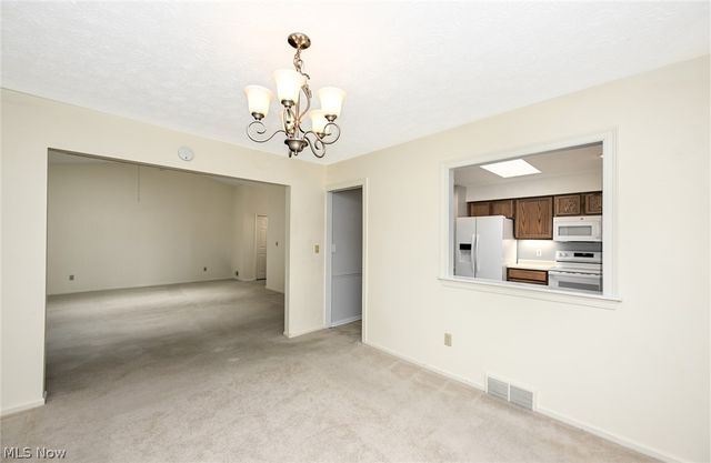 839 Sutton Place, Akron, OH 44313