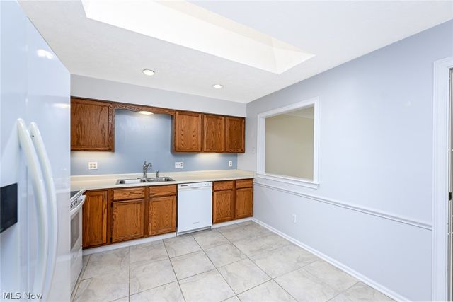 839 Sutton Place, Akron, OH 44313