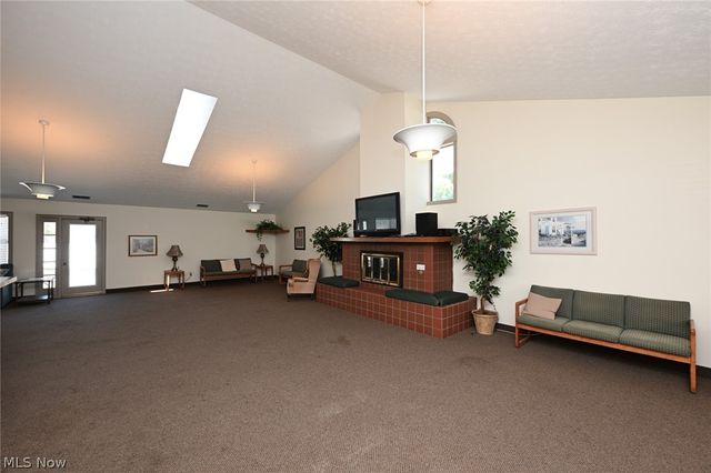 839 Sutton Place, Akron, OH 44313