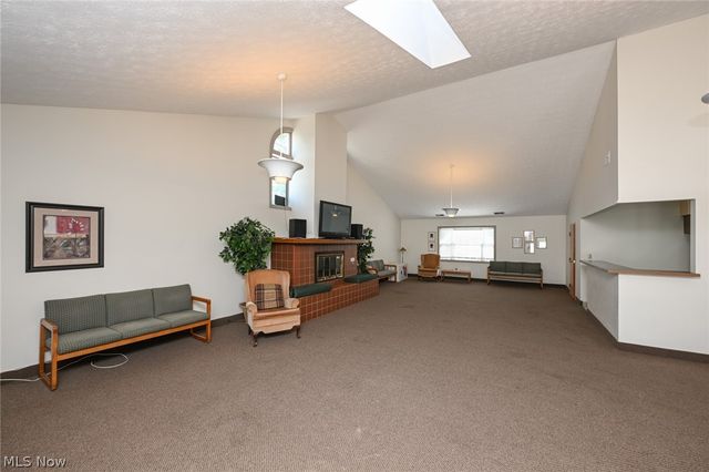 839 Sutton Place, Akron, OH 44313