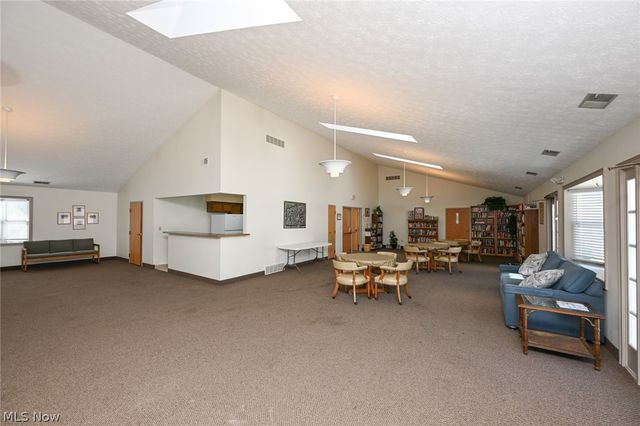 839 Sutton Place, Akron, OH 44313