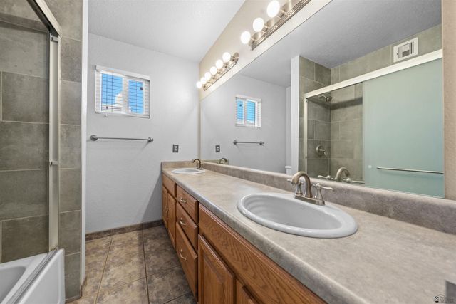 1420 E Sunset Ct, Yuma, AZ 85364