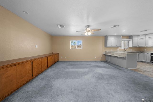 1420 E Sunset Ct, Yuma, AZ 85364