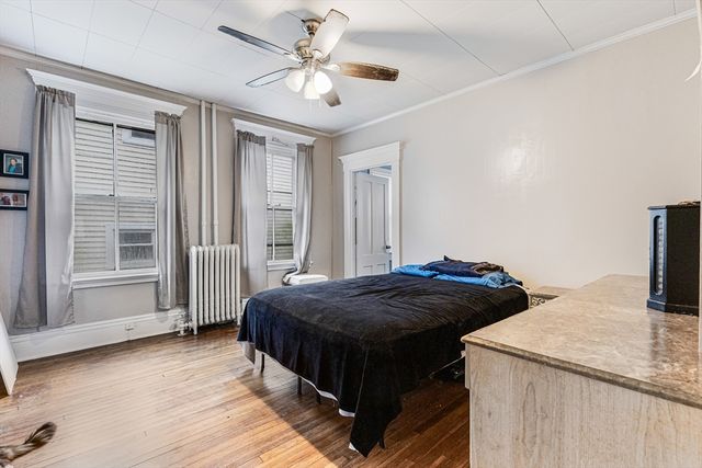 151 Cedar St, New Bedford, MA 02740